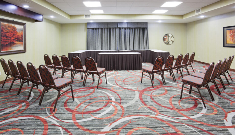 HIEX Bloomington-Meeting Room