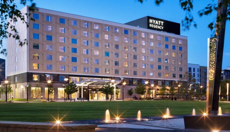 Hyatt-Regency-Bloomington-Exterior