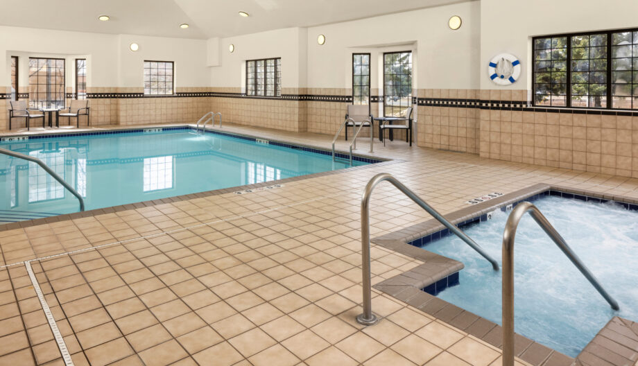 SSB-Public-Area-Indoor-Pool-Whirlpool-01-8192x5464-JK