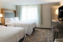 holiday-inn-bloomington-5233254585-4x3