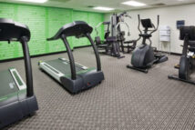 la-quinta-exercise-room