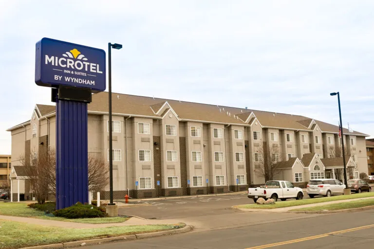 Microtel Inn & Suites by Wyndham Bloomington MSP Airport