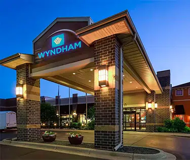 Wyndham Bloomington - Mall of America