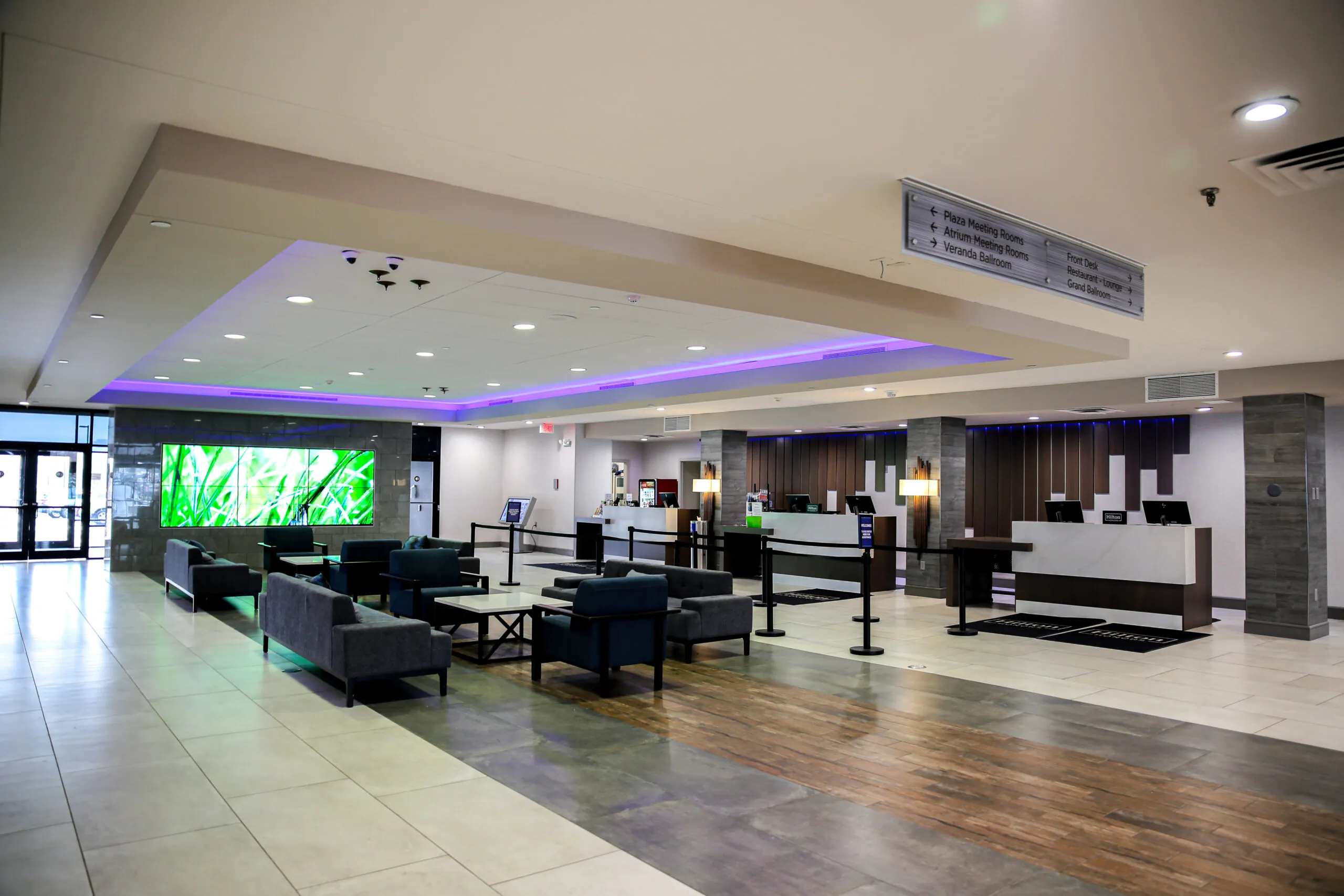 image of doubletree by hilton bloomington south